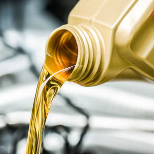 The-Factory-Offers-a-Wide-Range-of-Fully-Synthetic-Lubricants-in-All-Sizes-and-Styles The-Factory-Offers-a-Wide-Range-of-Fully-Synthetic-Lubricants-in-All-Sizes-and-Styles